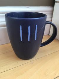 Set on 12 blue Urban barn Coffee mugs