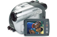Sony Handycam DCR-DVD105 Camcorder  like new condition!!