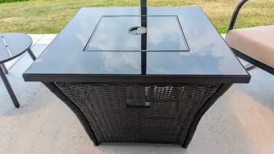 Endless Summer 32-in 50,000-BTU Steel Outdoor Gas Fireplace Tabl, View more