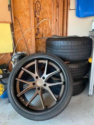 20” Ferrada FR2 Staggered Wheels w/ Tires