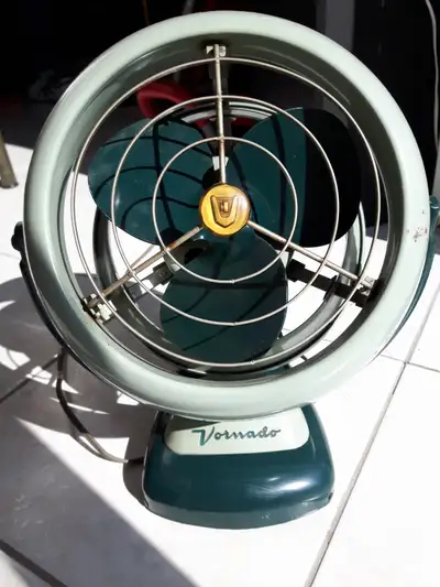 VORNADO MODEL 16 C VINTAGE, View more