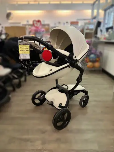 Mima Xari Stroller -Black/White IN STORE PICK UP$1500 (reg$2300), View more