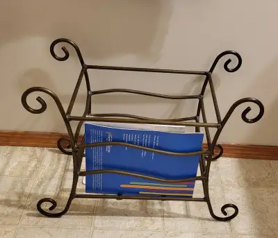 Sophisticated magazine rack, View more