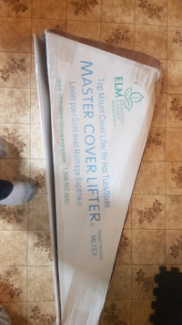 Hot tub cover lifter