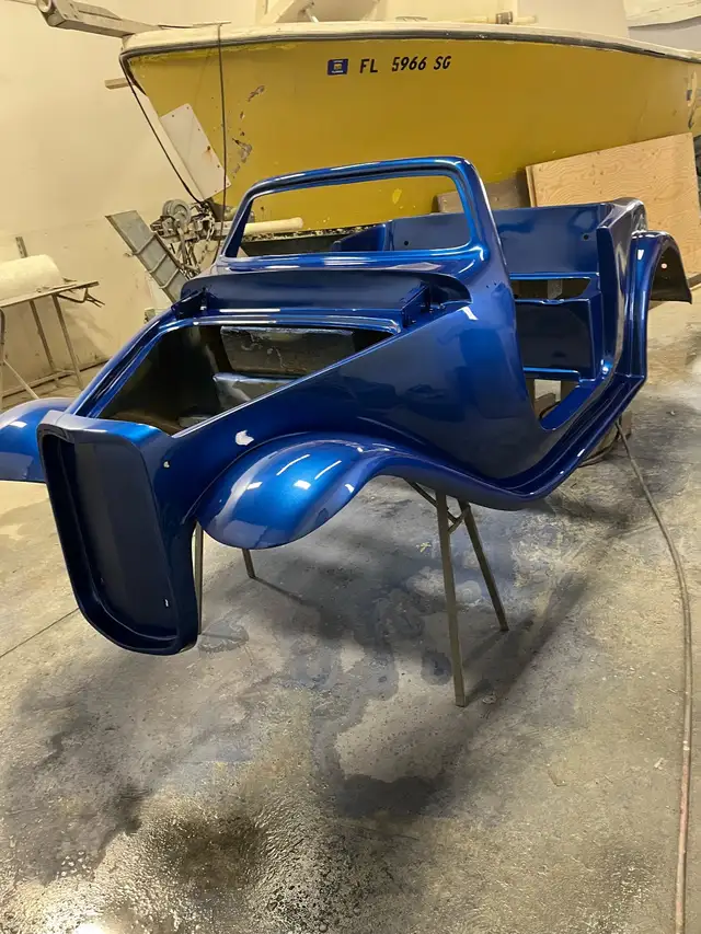 Fiberglass repairs/refinishing523046269454929922
