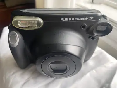 Fujifilm Instax 210, View more