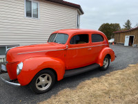 1940 Ford 2 door sedan