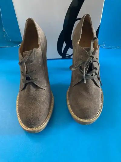 New Nine West Pump Heels Sz: 5.5 Light Brown Suede Booties Heels, View more