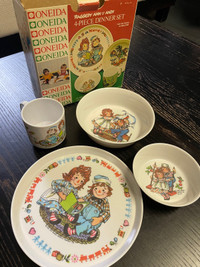 Vaisselle vintage pour enfants Raggedy Ann 