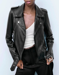 Zara 100% leather vrai cuir biker jacket coat manteau aritzia