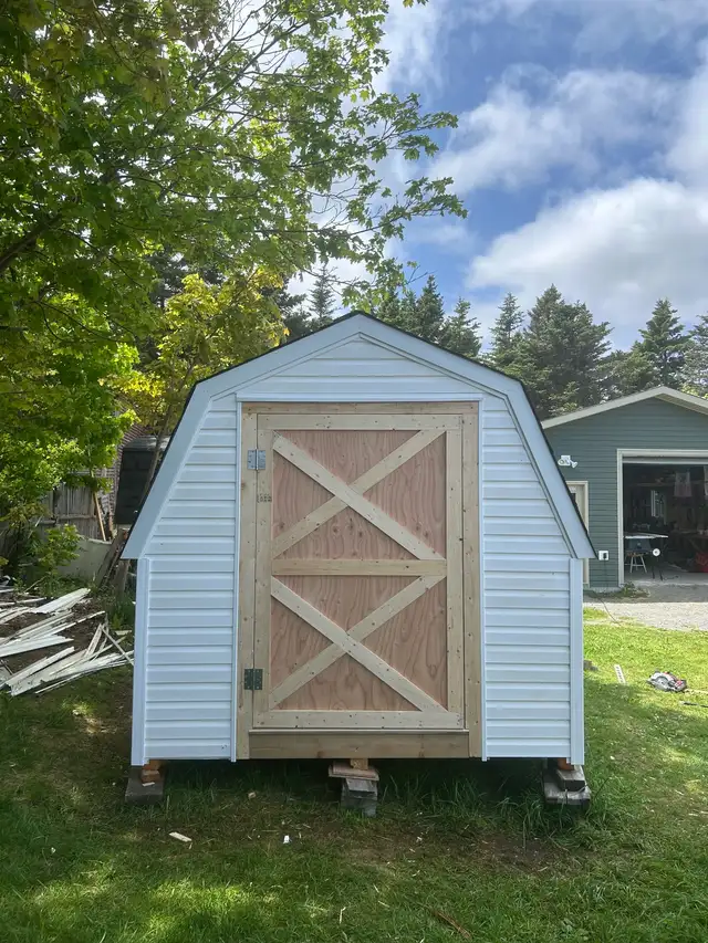 8’x8’ baby barn in Outdoor Tools & Storage in St. John's - Image 2