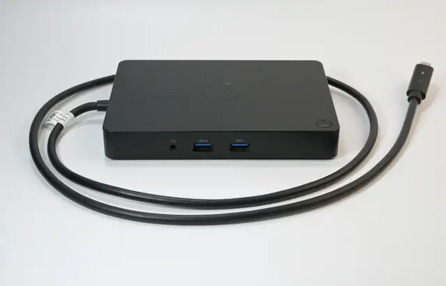 Dell Dock WD15 Model K17A USB-C Laptop Docking Station No PSU in Laptop Accessories in City of Toronto - Image 5