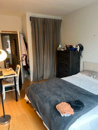 Fully furnished room available for summer sublet