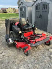 2006 Gravely 260Z with triple bagger 