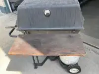 Used Wait Broilmaster Bbq with propane tank
