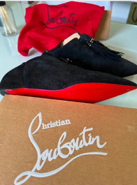 Souliers Louboutins noirs