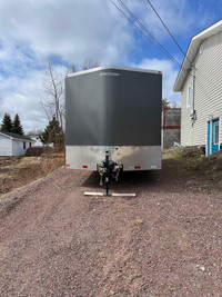 Enclosed trailer 