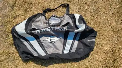 Eastman Synergy Extreme hockey bag 36" Like new , never used for hockey. we used it to store a campi...