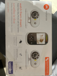BNIB Motorola Baby Monitor with two cameras
