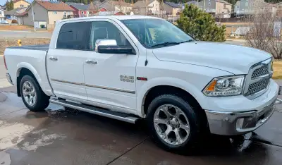 Beautiful low-mileage truck in excellent condition and unbeatable fuel-efficiency (9.6L/100 km). Ful...