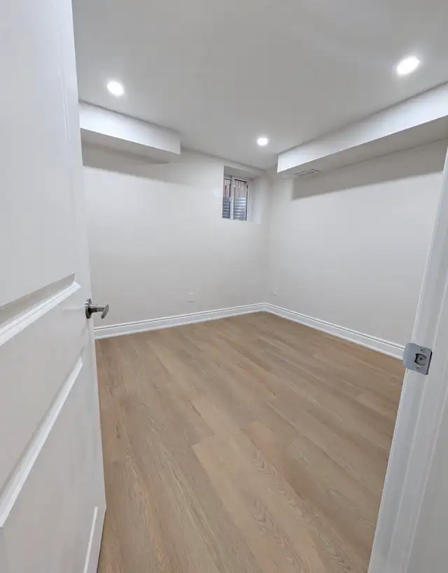 Private Furnished Room for Rent in Vaughan  in Long Term Rentals in Markham / York Region - Image 10