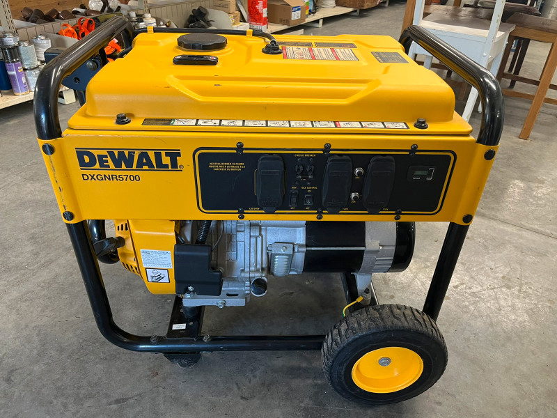 Dewalt generator 5700w for sale  