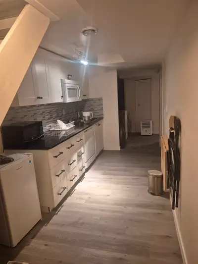 Rooms available for rent
