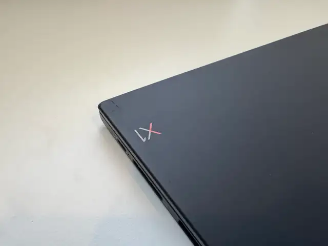 Special Deal – Lenovo ThinkPad X1 Carbon Gen 7  in Laptop Accessories in Markham / York Region - Image 3