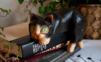 Vintage Wooden Shelf Sitter Cat (Please Read Ad)