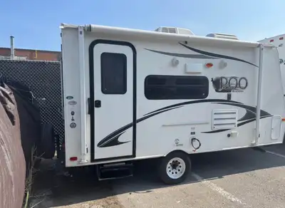️ FOR SALE: 2013 Rockwood Roo Camper – Great Exterior Condition! ️ Looking for the perfect way to hi...