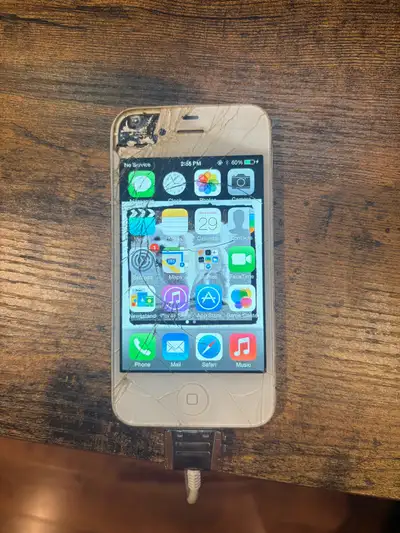  Apple iPhone 4– Cracked Screen – Great for Parts , View more