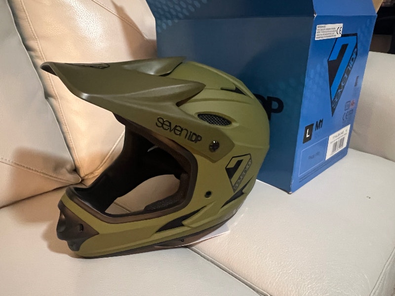 full face helmet Clothing, Shoes & Accessories Winnipeg Kijiji