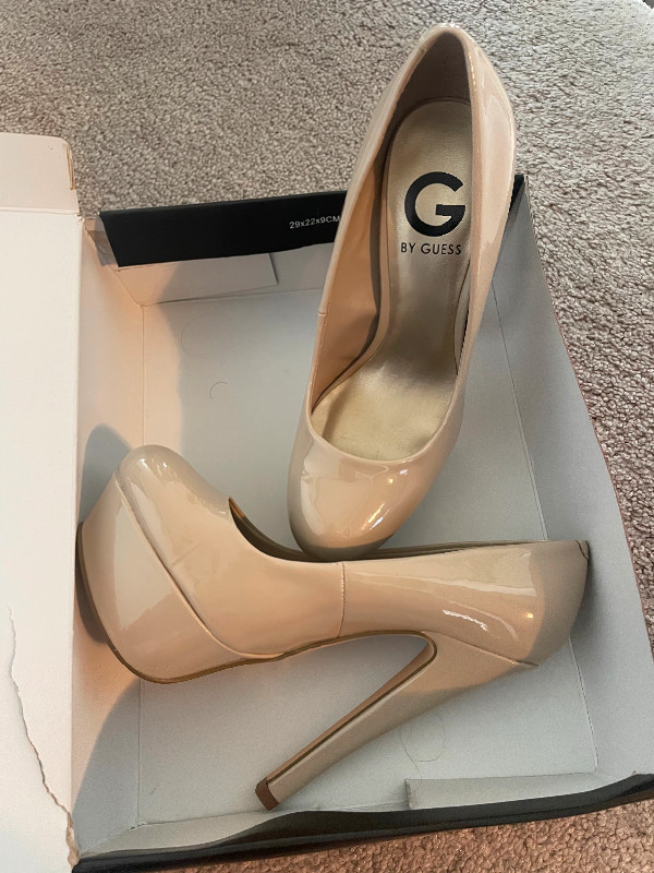 Guess shoes. New in Women's - Shoes in Edmonton