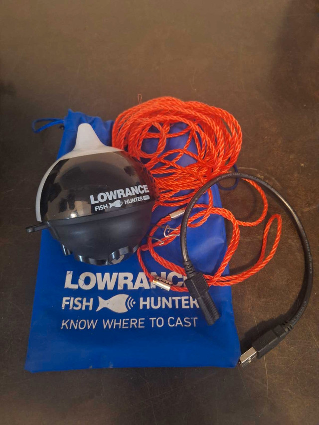 Lowrance Fish Hunter Pro in Fishing, Camping & Outdoors in Thunder Bay