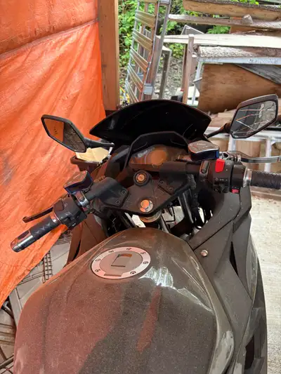 Electric motorcycle with 50 amp power battery at 72 V purchased three years ago. With the exception...