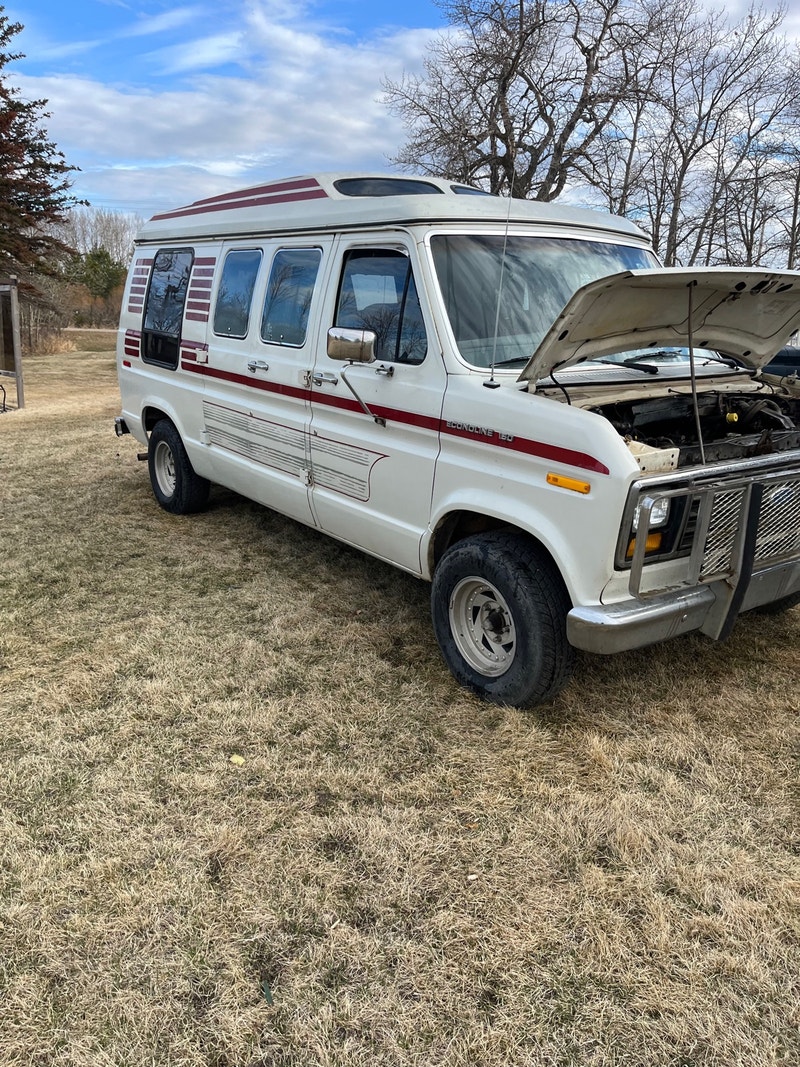 1984 Raised roof ford van Classic Cars Red Deer Kijiji