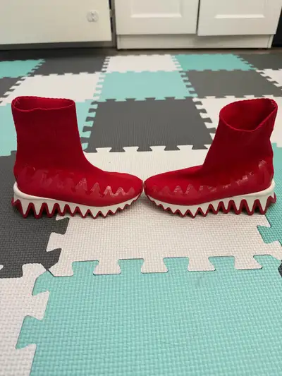 Authentic christian louboutin kids shoes. I have two pairs, size 26 and size 31. Each 180$.