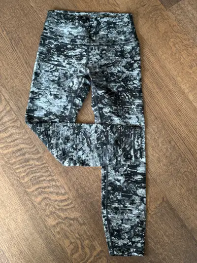 Lululemon 25" Tights, View more