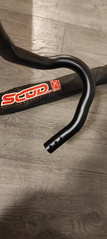 Scud Amoeba road handlebar 31.8x440 in Frames & Parts in City of Toronto - Image 4