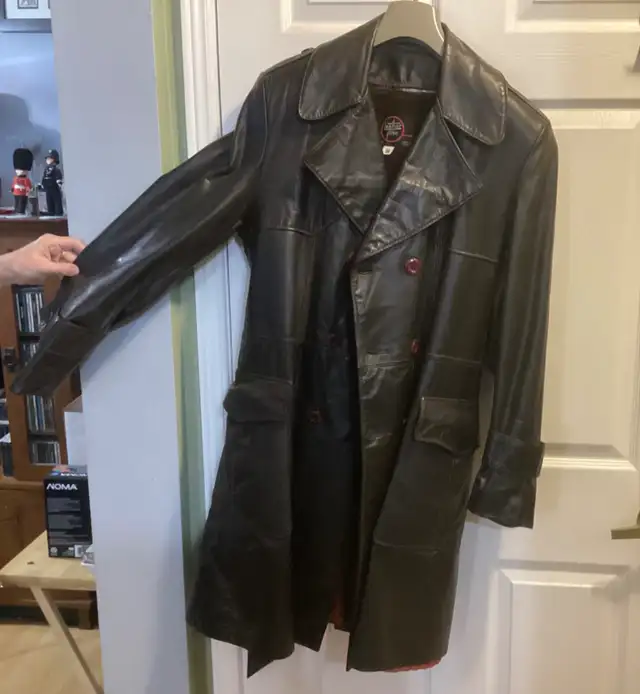 Men’s Leather Jacket