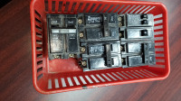 Disjoncteurs E.T.N. type enfichable (plug-in) prix variés