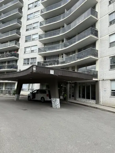 Room for Rent – Available July 1