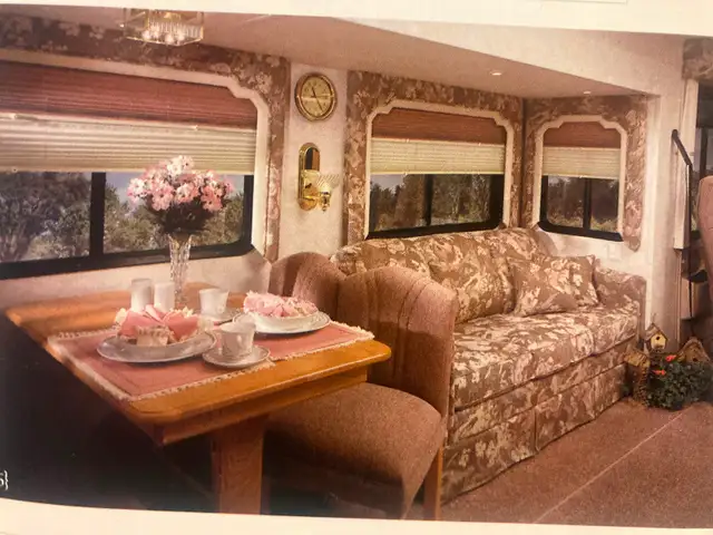 Motorhome class a, second onwer, have had since 2007 in RVs & Motorhomes in Lethbridge - Image 7