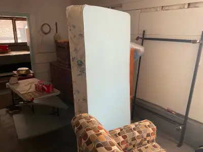 Single size boxspring.