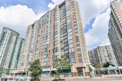 2 BR+Den + 2 Bath Condo opposite Square One for rent