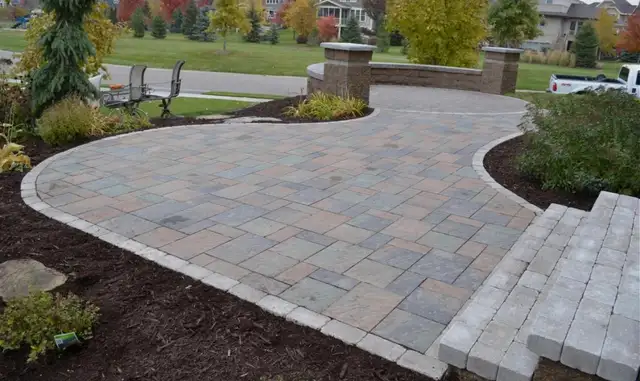 Interlocking installation 417316588277606403