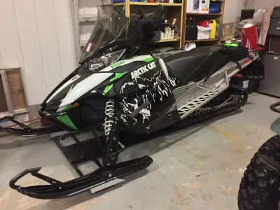 Drive On/Drive Off Sled Dolly. Perfect for today's sled that are increasingly getting much heavier....