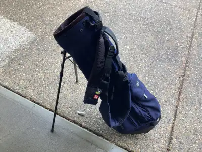 Wilson golf bag with stand, View more
