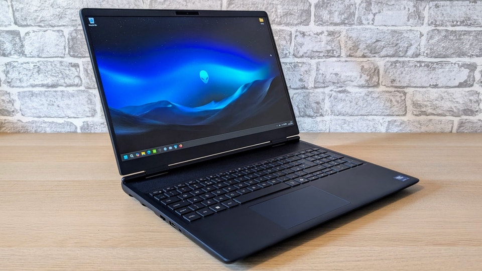 Alienware 16x gaming laptop, OLED, Ultra 7 255HX, 32GB, RTX5060 ...