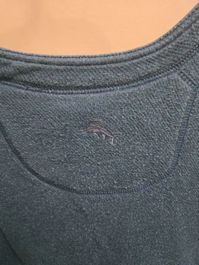 Tommy Bahama Sweater in Men's in Mississauga / Peel Region - Image 5